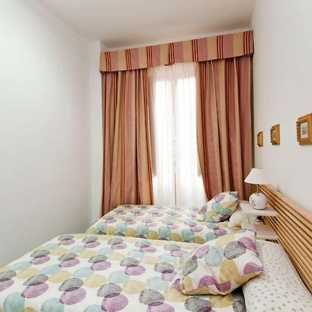 Apartamento Centro Historico Malaga Luaran gambar
