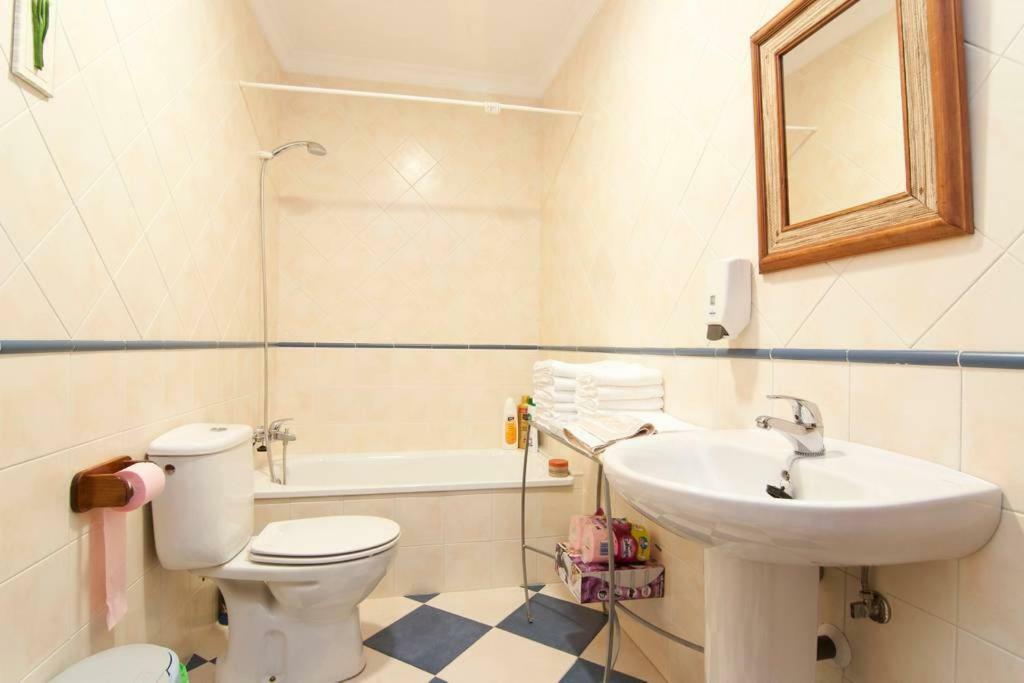 Apartamento Centro Historico Malaga Luaran gambar